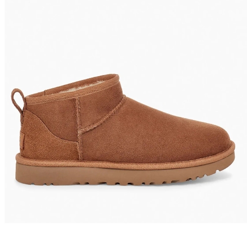 UGG Classic Short | VP Shoes