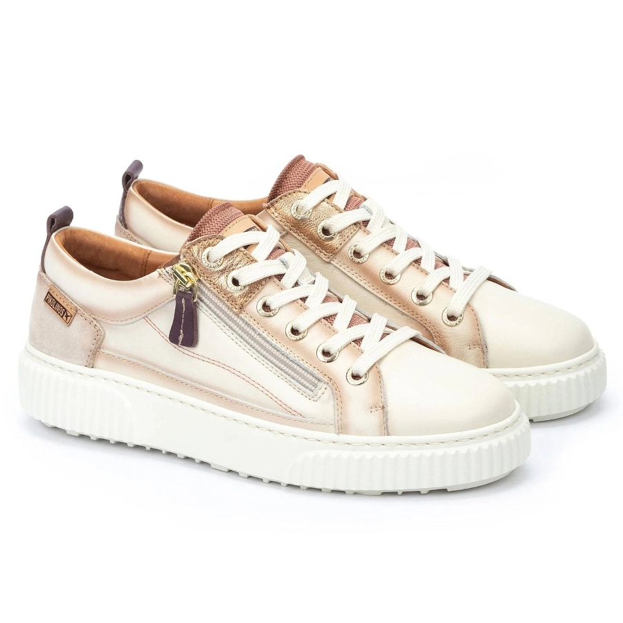 RIELLS - OFF WHITE Photo